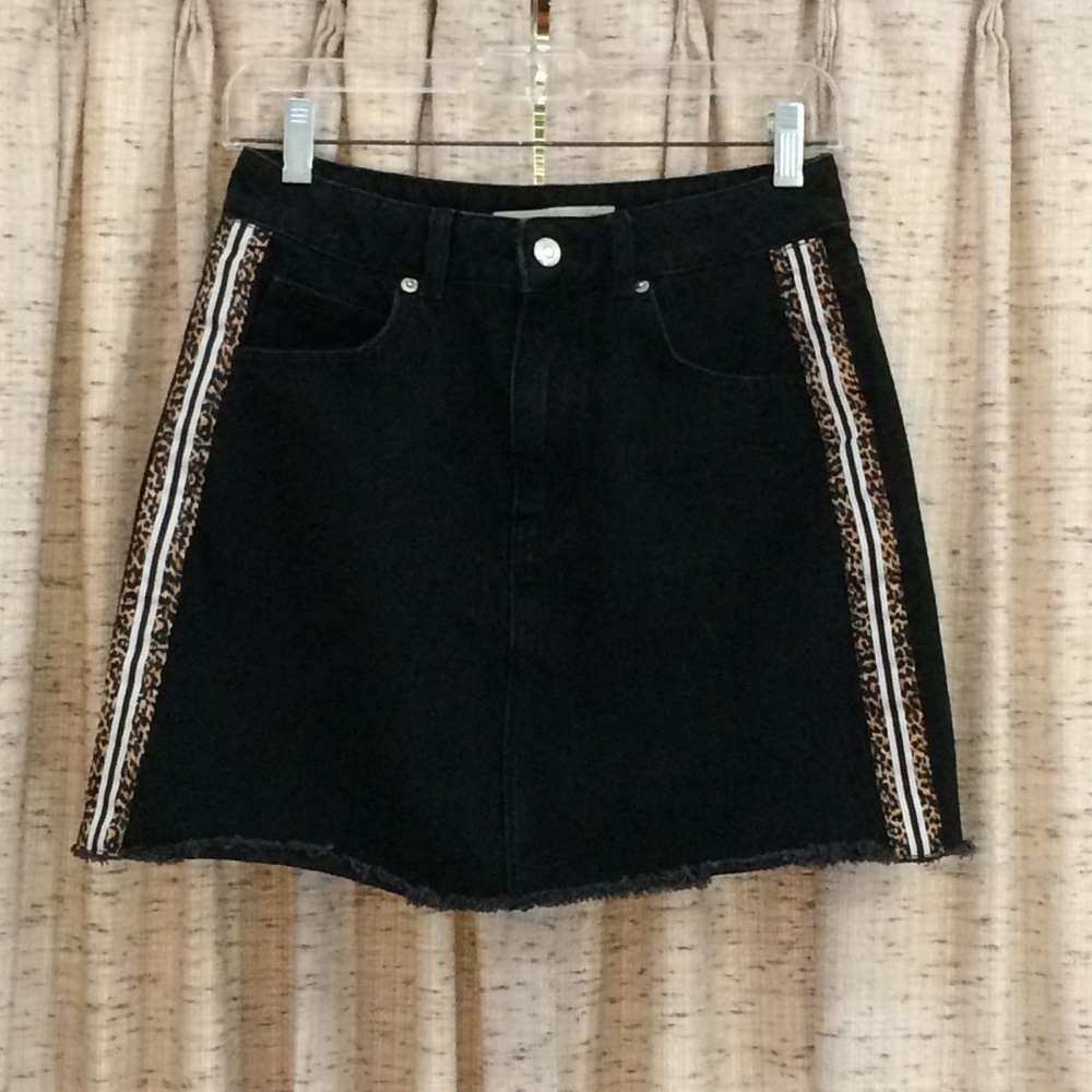 Topshop Moto Black Denim Skirt With Leopard Side Stripe